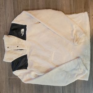 NWT) The North Face Girls Oso 1/4 Snap Pullover XS(6), S(7-8)